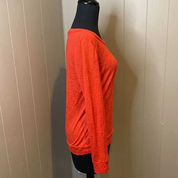 Victoria’s Secret Extra Small long Sleeve Stretch Red Sweater Wide Neck - Picture 2 of 5